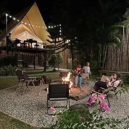 Camp Mai Mee Chue Hotel Pong Yaeng Exterior photo