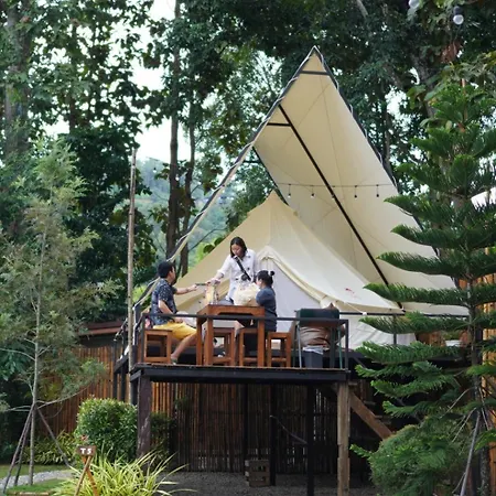 Camp Mai Mee Chue Hotel Pong Yaeng Exterior photo